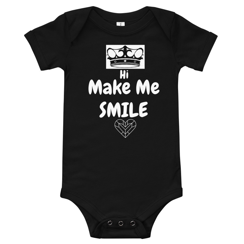 Baby Bodysuit with words "Hi Make me SMILE"
