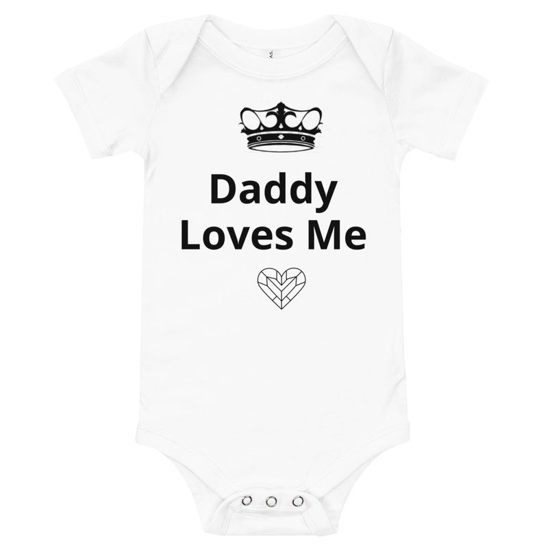 Baby Bodysuit with words "Daddy Loves Me"
